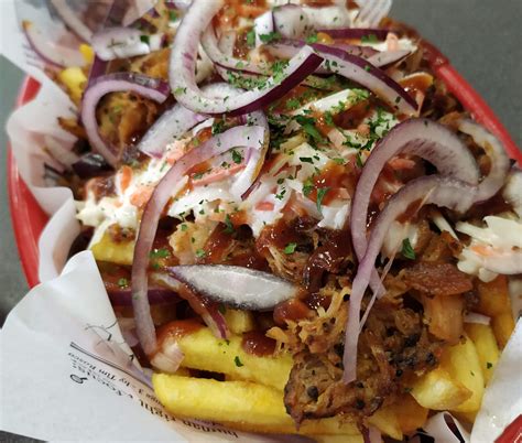 Pulled Pork Fries - The Wolff's Diner