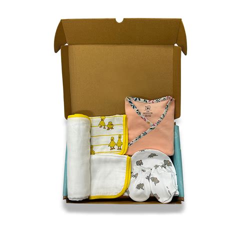 Newborn Baby Combo Gift Pack of 7 | Tiny Lane