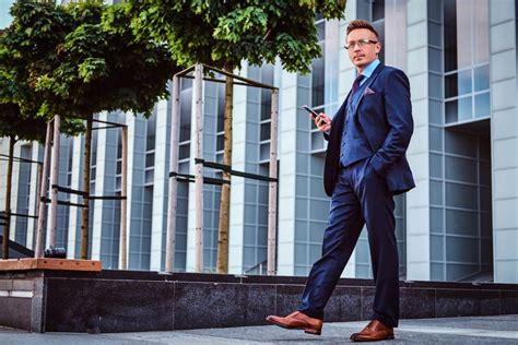 Business Casual Outfit Ideas for Men 的图像结果