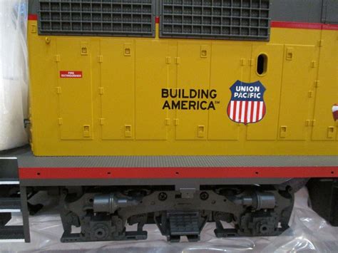 USA TRAINS G SCALE LOCOMOTIVE EMD GP 38-2 - UNION PACIFIC "FLAG" #2045 - NEW!! | #4544310068