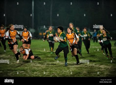 Female Rugby 的图像结果