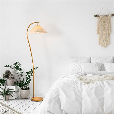 Globe Electric 62.31-in Wood Toned Arc Floor Lamp 91006646 at Lowes.com