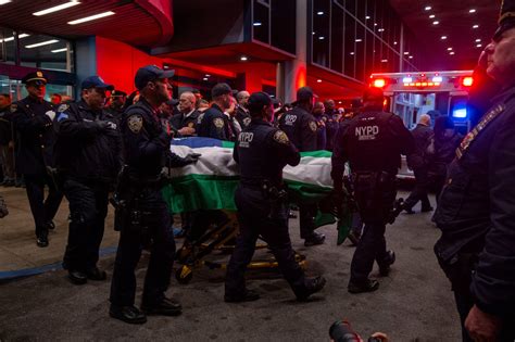 Police Officer Is Killed During a Traffic Stop in Queens - The New York ...