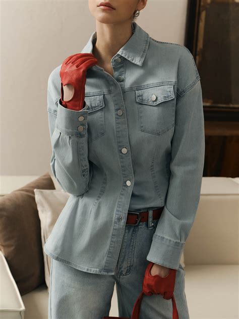 Fitted denim shirt :: LICHI - Online fashion store