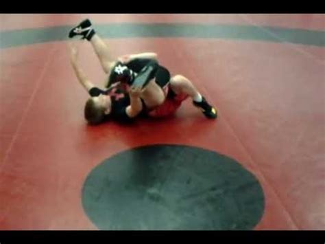Banna split wrestling move - YouTube