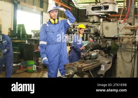 Overworked Factory Worker 的图像结果