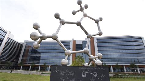Rutgers opens $115 million chemistry building for drug, energy study