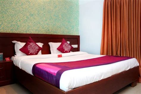 OYO ROOMS AMARJYOTI LAYOUT DOMLUR (Bengaluru) - Specialty Hotel Reviews ...