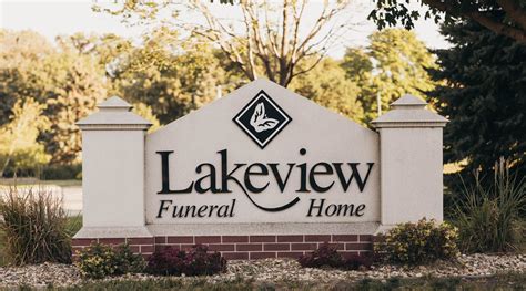 Lakeview Funeral Home | Fairmont MN