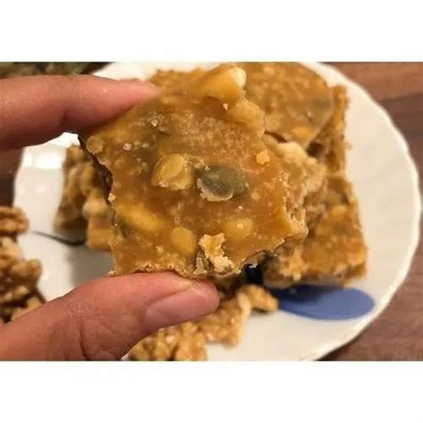 Natural Sugarcane Jaggery - Natural Jaggery (Pesi Gur) Manufacturer ...