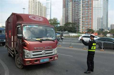 终于站起来了！接了一个限时订单，从深圳到长沙700多公里…-电车资源