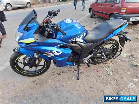 Blue Suzuki Gixxer SF Moto GP Picture 3. Bike ID 563108. Bike located ...