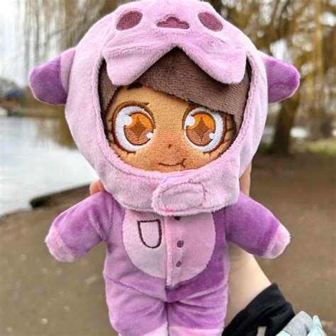 Peluche Luz Noceda. Traje de nutria | Casa de búho, Imágenes de búho, Buhos