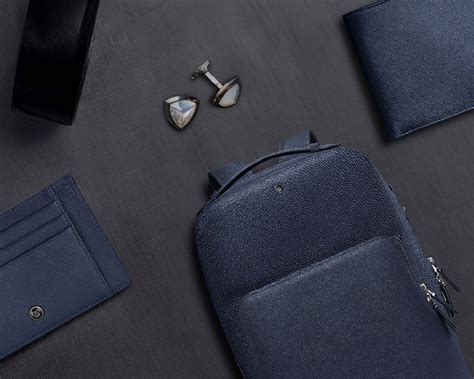 Buy Stanford Saffiano Card Sleeve Online