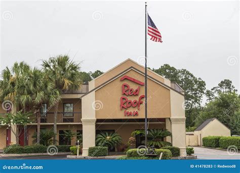 Red Roof Hotel/Motel editorial stock photo. Image of book - 41478283