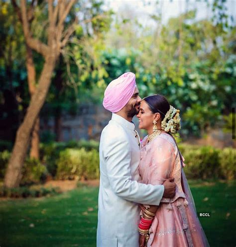 Mommy-to-be Neha Dhupia flaunts her baby bump in these new pictures ...