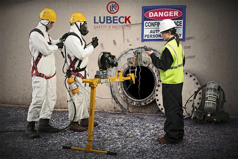 Side Entry Systems for Confined Space - Lubeck Safety