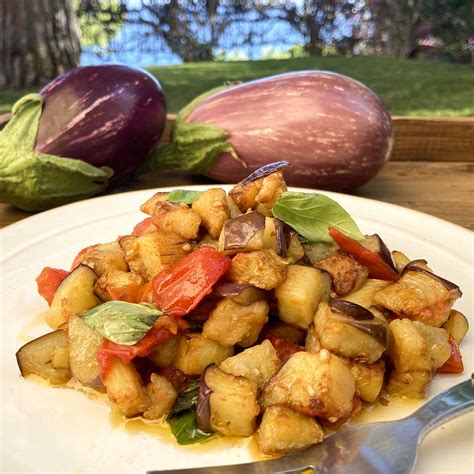Melanzane a Funghetto (Italian Eggplant and Tomatoes) - Recipes from Italy