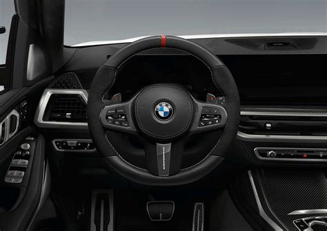 BMW X7, M Performance steering wheel with M Performance gearshift paddles and M Performance ...