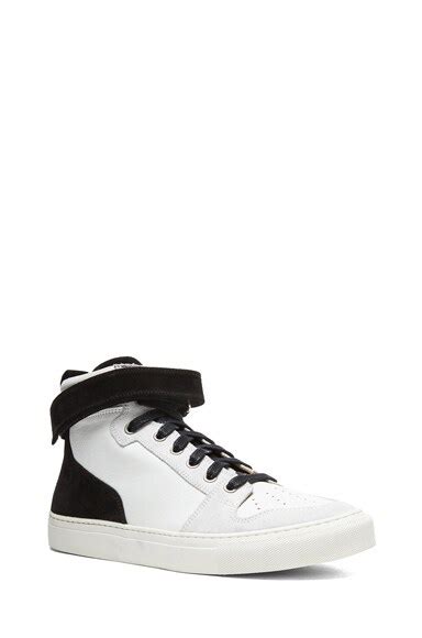 ami Logo High Top Leather Sneakers in White & Black | FWRD