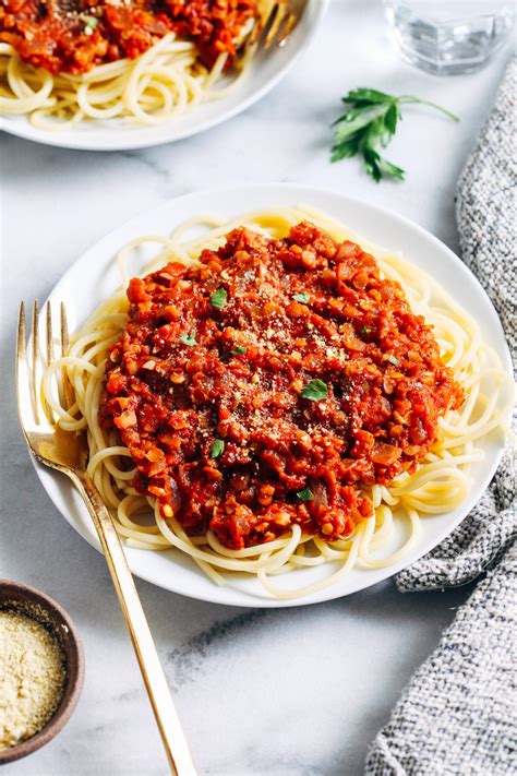 Easy Vegan Red Lentil Bolognese - Making Thyme for Health