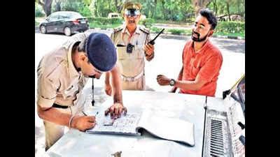 UT traffic cops issued more than 12,000 challans in 24 days ...