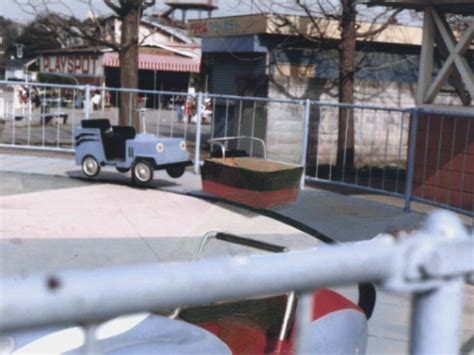 Keisuke Shirota. Tracing / Background | Meer