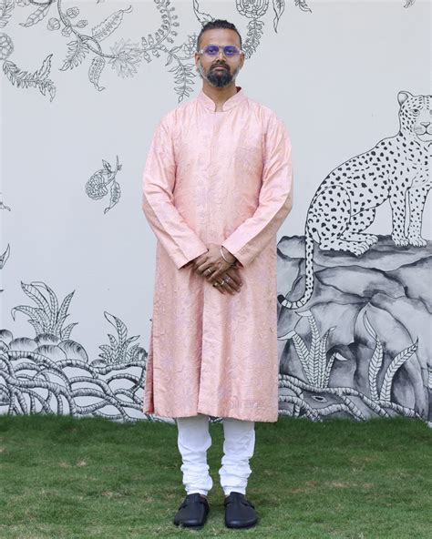 Mens Sherwani – Gaurang