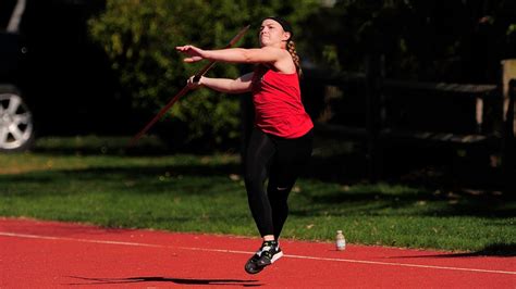 Track and Field 的图像结果
