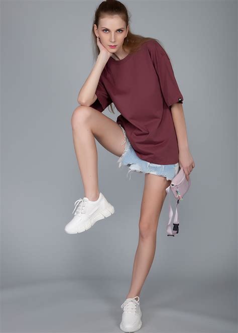 Mauve Taupe Solid Oversized T-shirt Women | Pronk – pronk.in