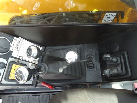 Image result for How to Remove Boom RAM From JCB Telehandler