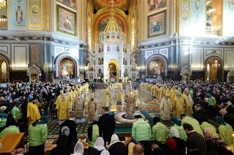 Primate of the Russian Orthodox Church celebrates Divine Liturgy on the ...