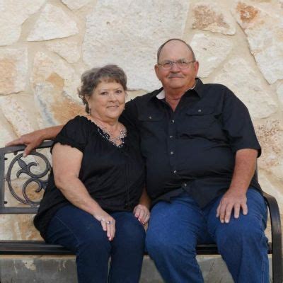 THIELE-COOPER FUNERAL HOME Memorials and Obituaries | We Remember