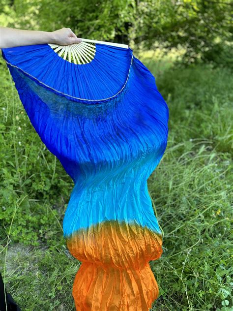 Abanicos "Amanecer" - Las Capas de Laura