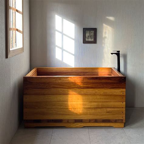Small Japanese Style Soaking Tubs at Pearl Brandon blog