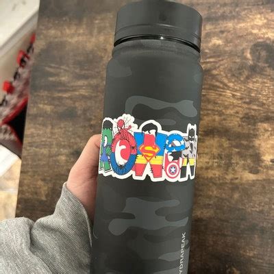 Substack Stickers 的图像结果