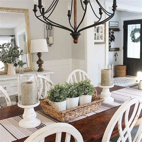 Awesome 44 Affordable Farmhouse Dining Room Table Decorating Ideas ...