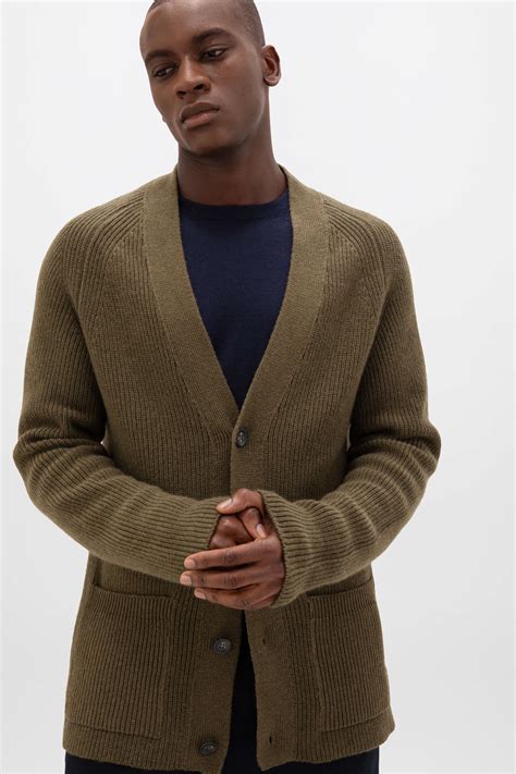 Olive Green Relaxed Ribbed Cashmere Cardigan | Men's Cashmere ...