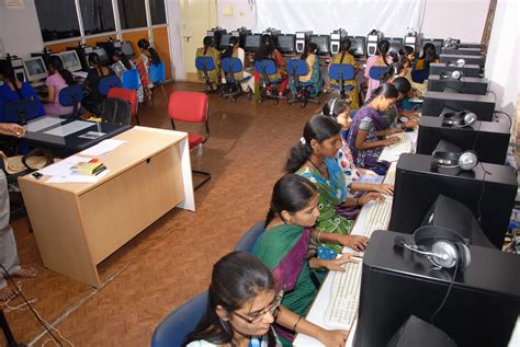 Computer Laboratories 的图像结果