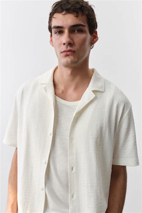 Regular Fit Jersey resort shirt - Cream - Men | H&M IE