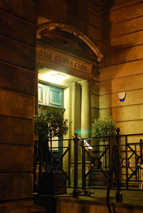 Essex Eating: The Clove Club - London