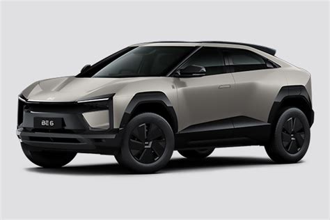 Mahindra BE 6 Pack One On-Road Price and Offers in Muvattupuzha, Kochi ...