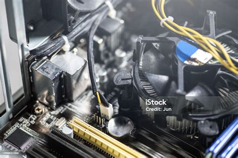 Computer PC Parts Inside 的图像结果