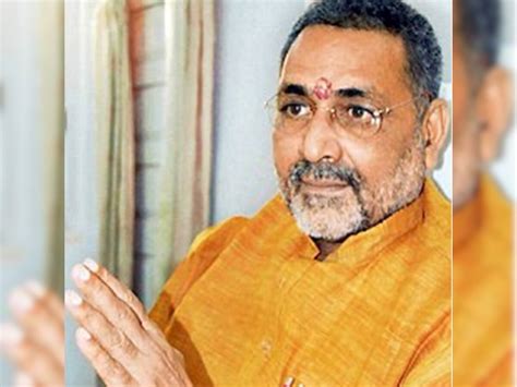 How many Narendra Modi opponents can Giriraj Singh send to Pakistan ...
