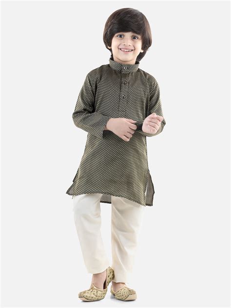 BownBee Boys Full Sleeve traditional Jacquard Kurta Pajama Set -Black