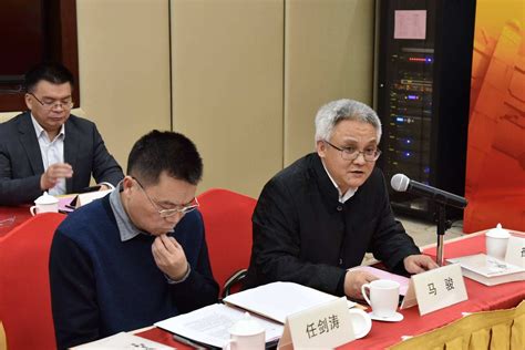 王伟校长主持召开学校主要行政部门工作汇报会-广州中医药大学