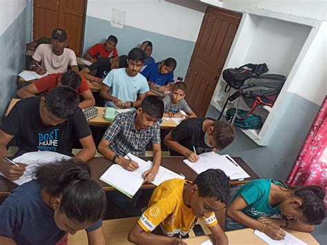 Vidhyarthi Bandhu Haldwani| Vidhyarthi Bandhu Coaching Centre ...