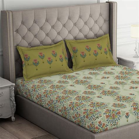 Buy SPACES Aster Cotton 138TC Floral Print 3Pcs Queen Bedsheet Set from ...