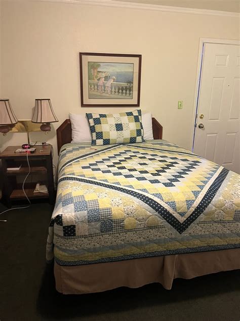 GOLDEN WEST MOTEL - Updated 2023 Prices & Reviews (Klamath Falls, OR)