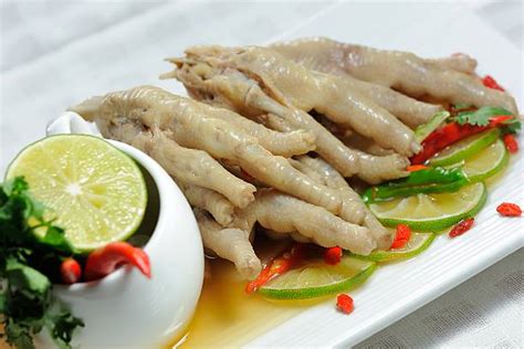 See related image detail. 340+ Animal Bone Chicken Gourmet Dishware Stock Photos, Pictures ...
